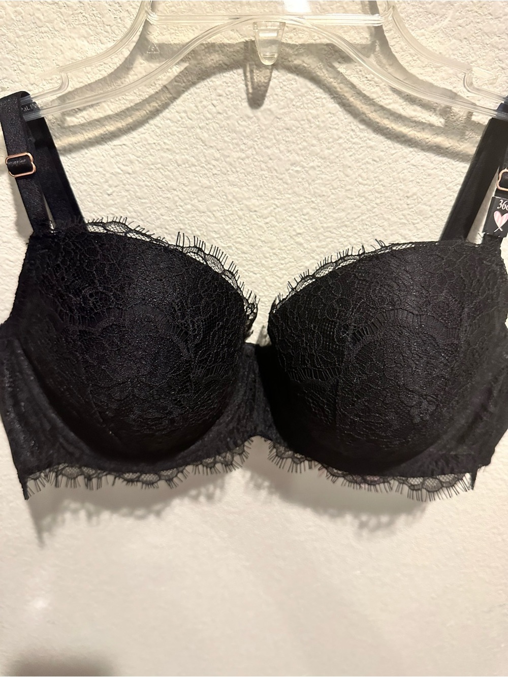 NWT Victoria’s Secret Black Lace Bra with Adjustable Straps, 36C